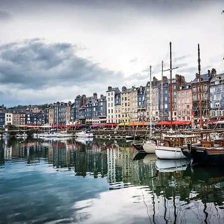 Houston A * Honfleur
